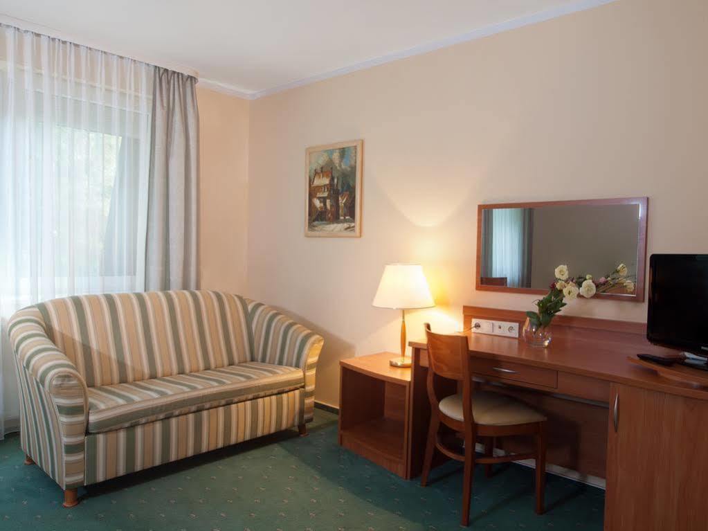 Hotel Feniks Poznań Eksteriør billede